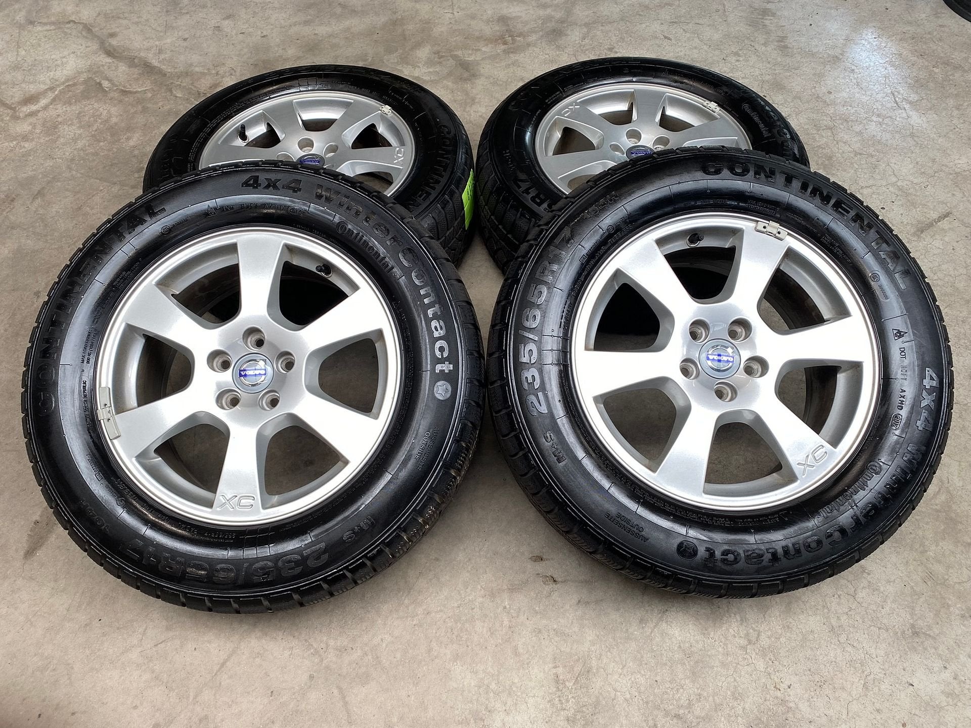 17 inch originele Segin velgen + winterbanden Volvo XC60, Auto-onderdelen, Gebruikt, -, -, Banden en Velgen