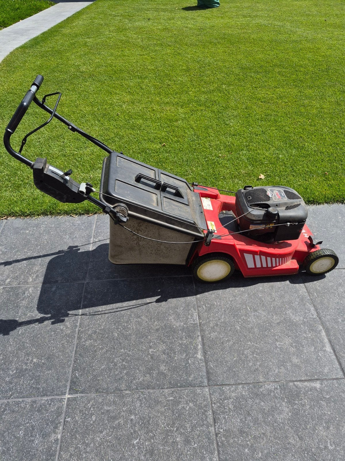 Benzine grasmaaier merk HVC, Tuin en Terras, Ophalen