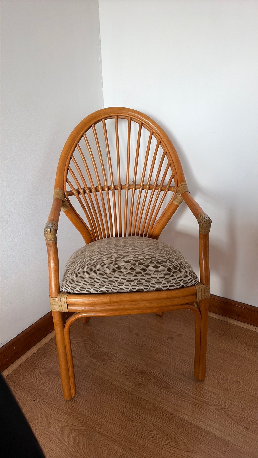 Comfortabele rotan stoelen (4), Ophalen, Gebruikt, Vier