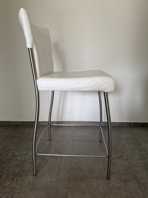 Quatre chaises cuir/inox de la marque JOLI, Maison & Meubles, Chaises, Utilisé, Quatre, Cuir, Autres matériaux, Blanc, Enlèvement