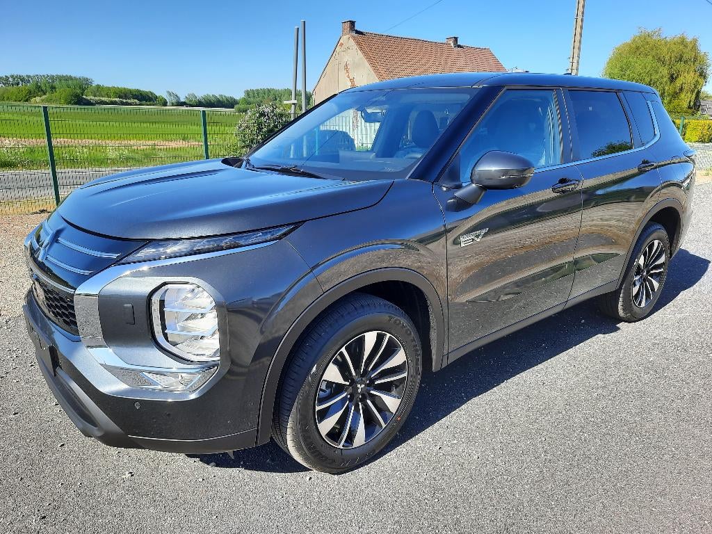 Mitsubishi Outlander 2.4i PHEV Intense nieuw daginschrijving, Autos, Mitsubishi, Achat, Outlander, Euro 6, Entreprise