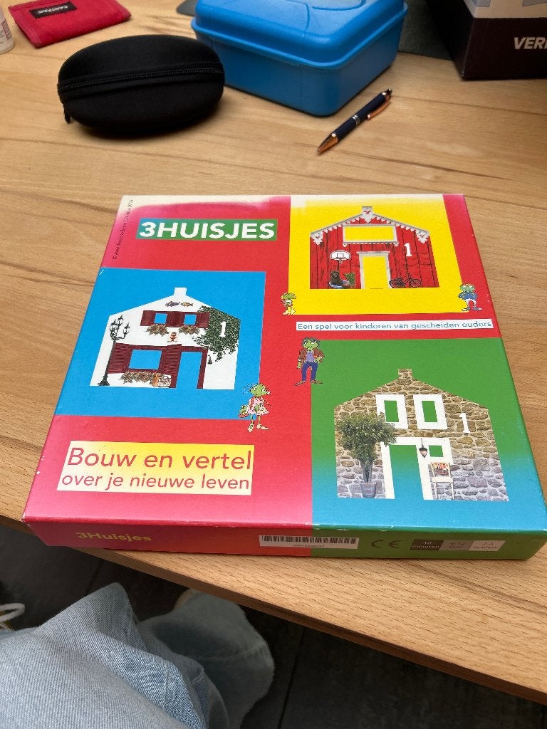 3huisjes spel. Een spel voor kinderen van gescheiden ouders, Kinderen en Baby's, Ophalen of Verzenden, Zo goed als nieuw