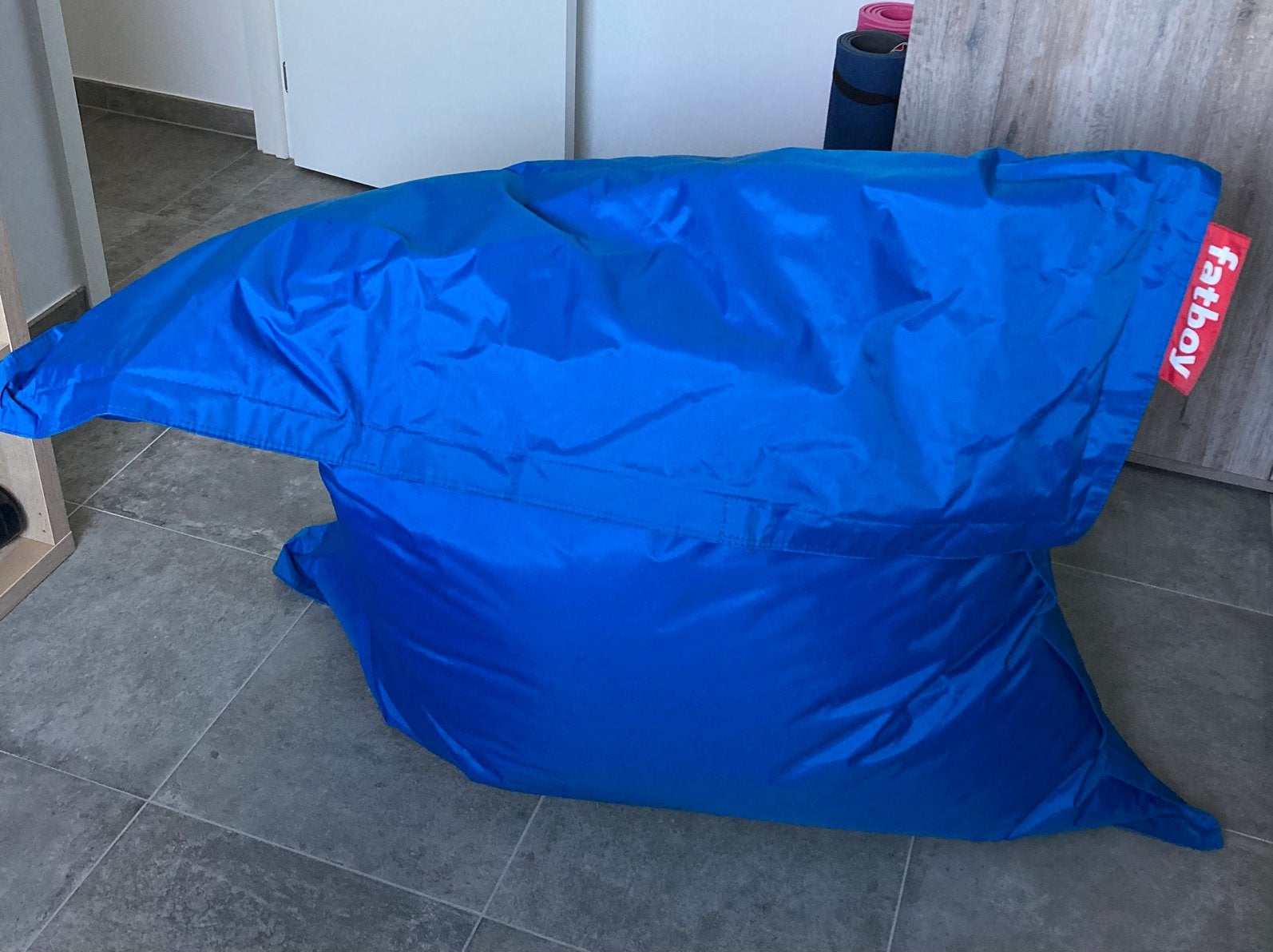 Pouf bleu Fatboy, Maison & Meubles, Enlèvement, Comme neuf, Bleu, Pouf
