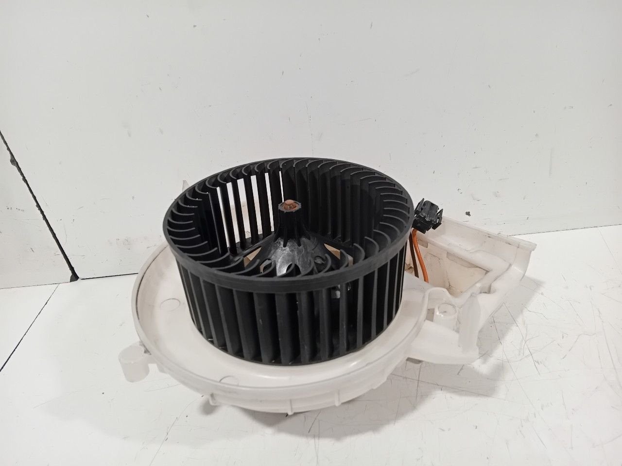 Kachel ventilator motor Mercedes-Benz SLK-Klasse, Onderdelen@venauto.nl, Van der Ven Autorecycling B.V., Gebruikt, Ettenseweg 76, 4706 PB Roosendaal, The Netherlands