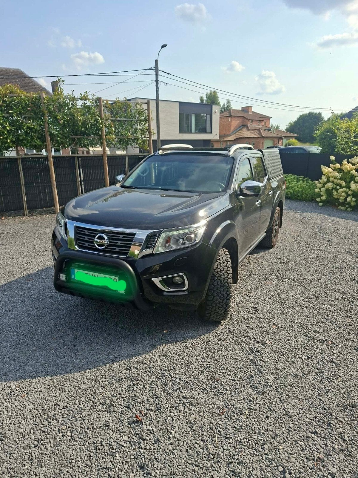 Nissan Navara, Autos, Nissan, Particulier, Navara double cabine, 4x4, Vitres électriques, Éclairage LED, Radio, Sièges chauffants