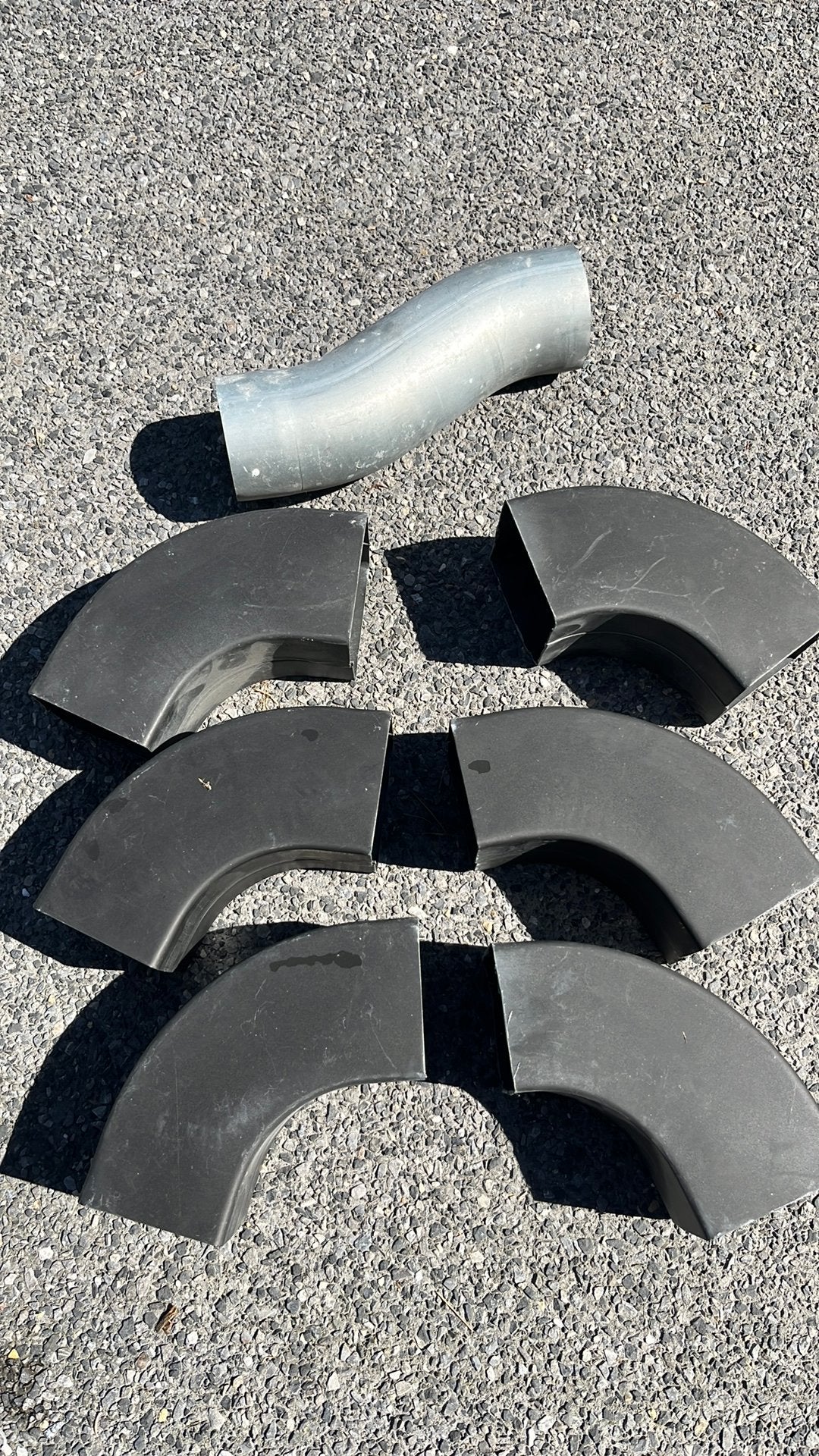 Lot de 6 coudes carré zinc noir 72 degres + 1 rond, Bricolage & Construction, Enlèvement ou Envoi, Comme neuf, Zinc, Coudes