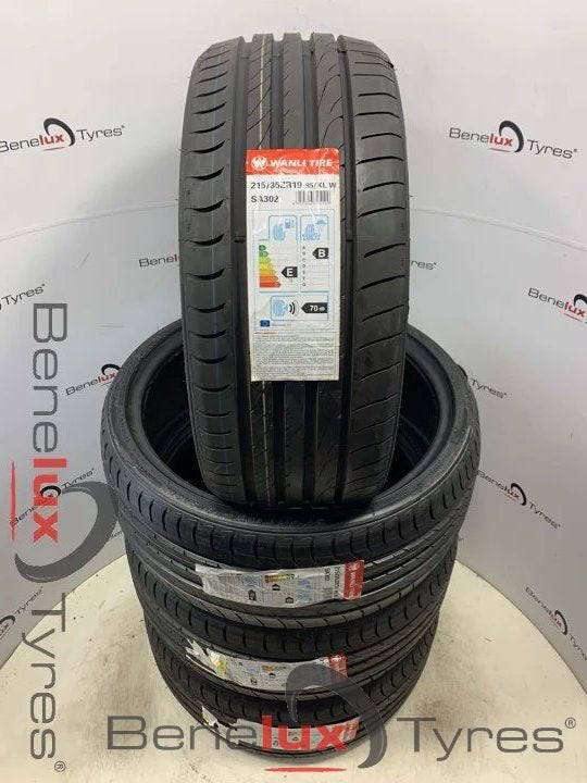 NIEUW 215/35ZR19 215/35R19 215/35/19 215/35 ZR19 R19 2153519, Autos : Pièces & Accessoires, Neuf, 215 mm, -, Véhicule de tourisme