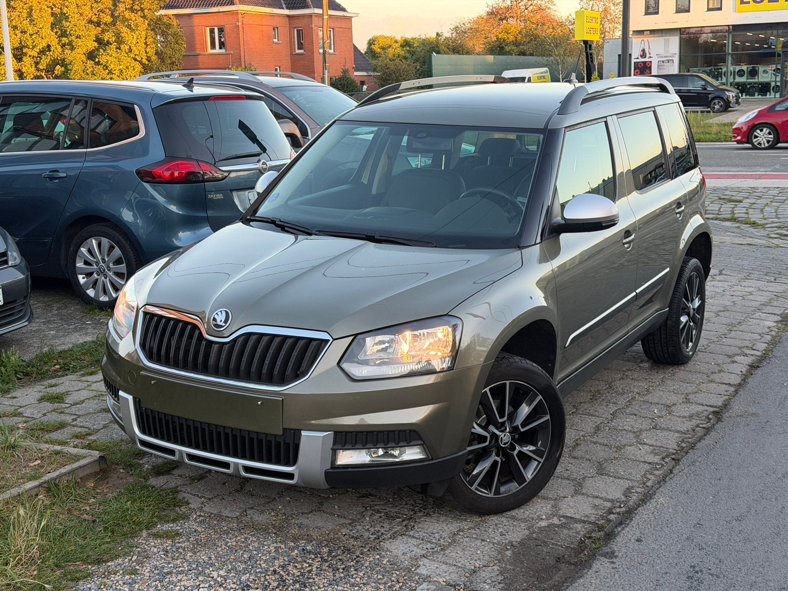 SKODA YETI 1.4 TSI AUTOMAAT | NAVIGATIE | CRUISE CONTROL, Auto's, Euro 5, Monovolume, 700 kg, Leder