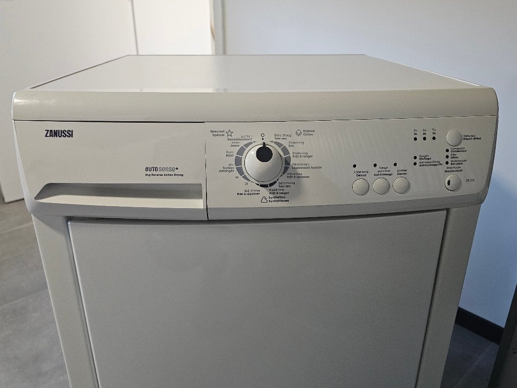 Sèche-linge Zanussi, 6 à 8 kg, 85 à 90 cm, Chargeur frontal, Enlèvement