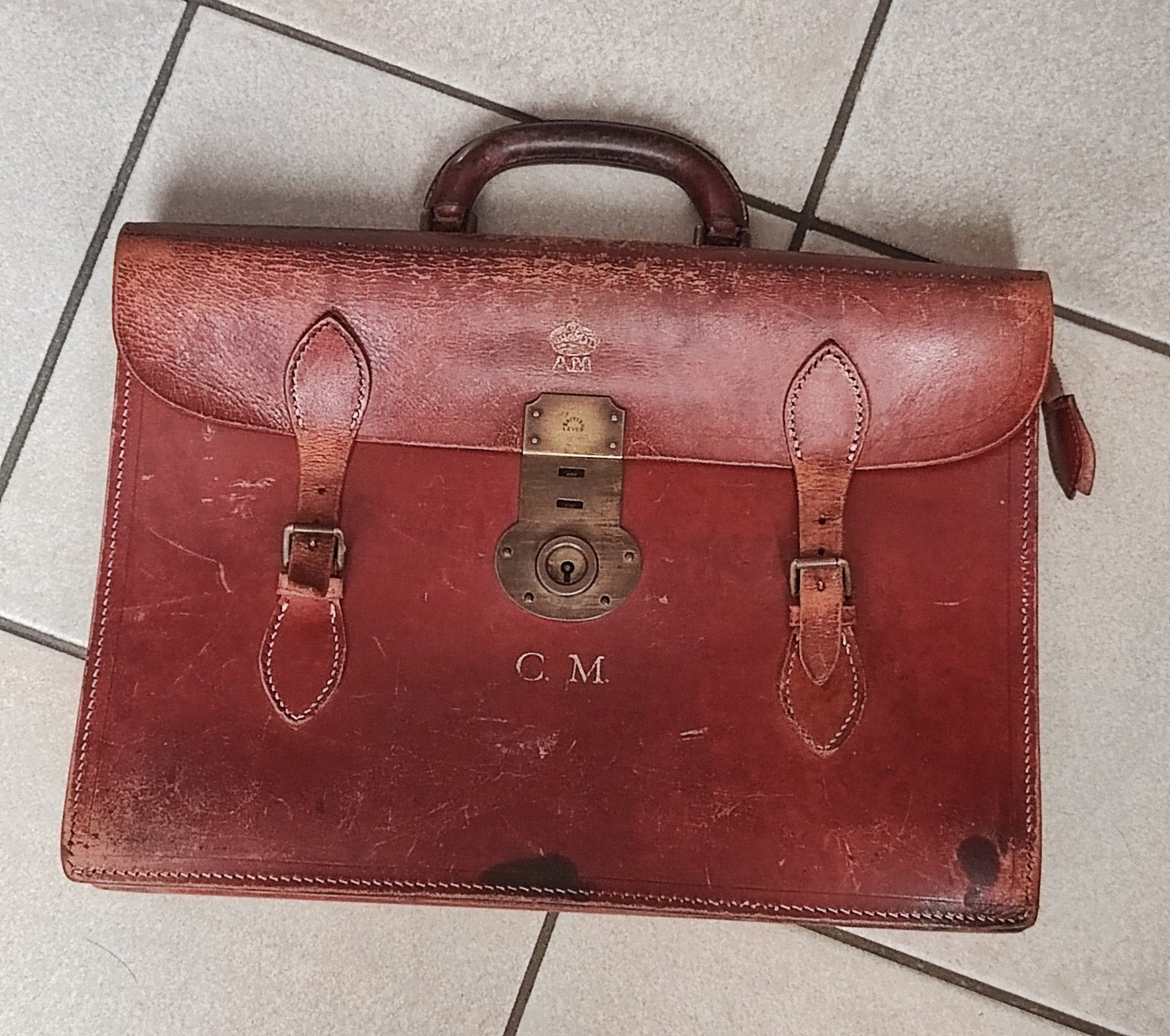 R.A.F ww2 leren tas voor gevechtspiloten, Verzamelen, Ophalen of Verzenden, Luchtmacht, Embleem of Badge