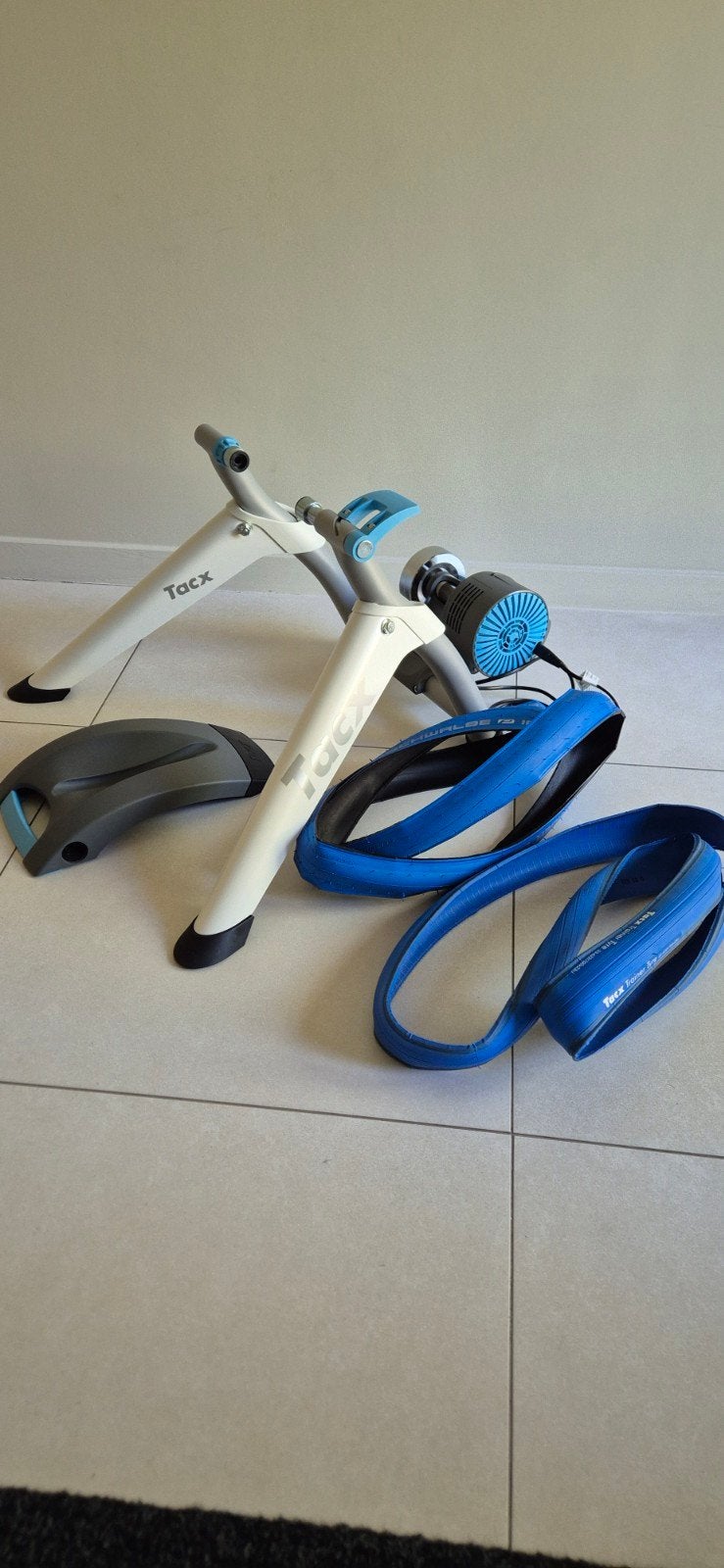 Tacx Flow Smart + 2 trainingsbanden, Sports & Fitness, Cyclisme, Enlèvement, Comme neuf