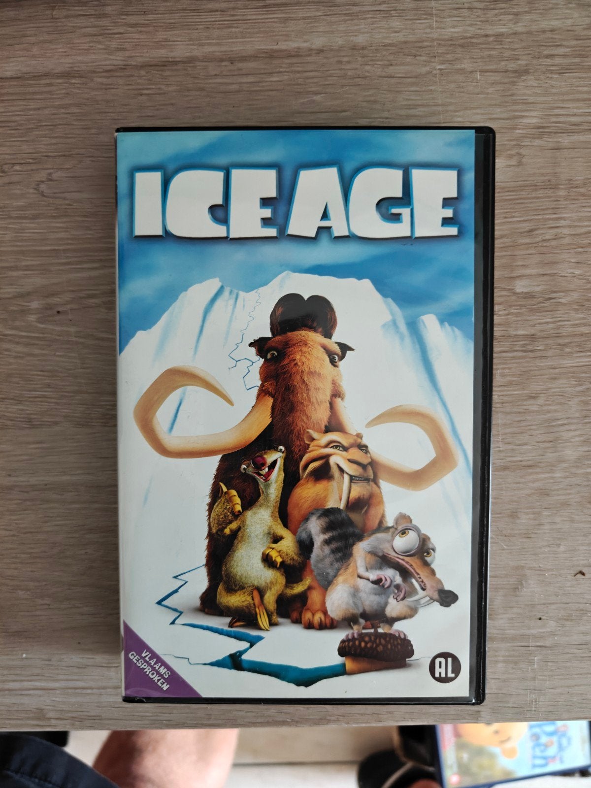 Ice Age, Ophalen