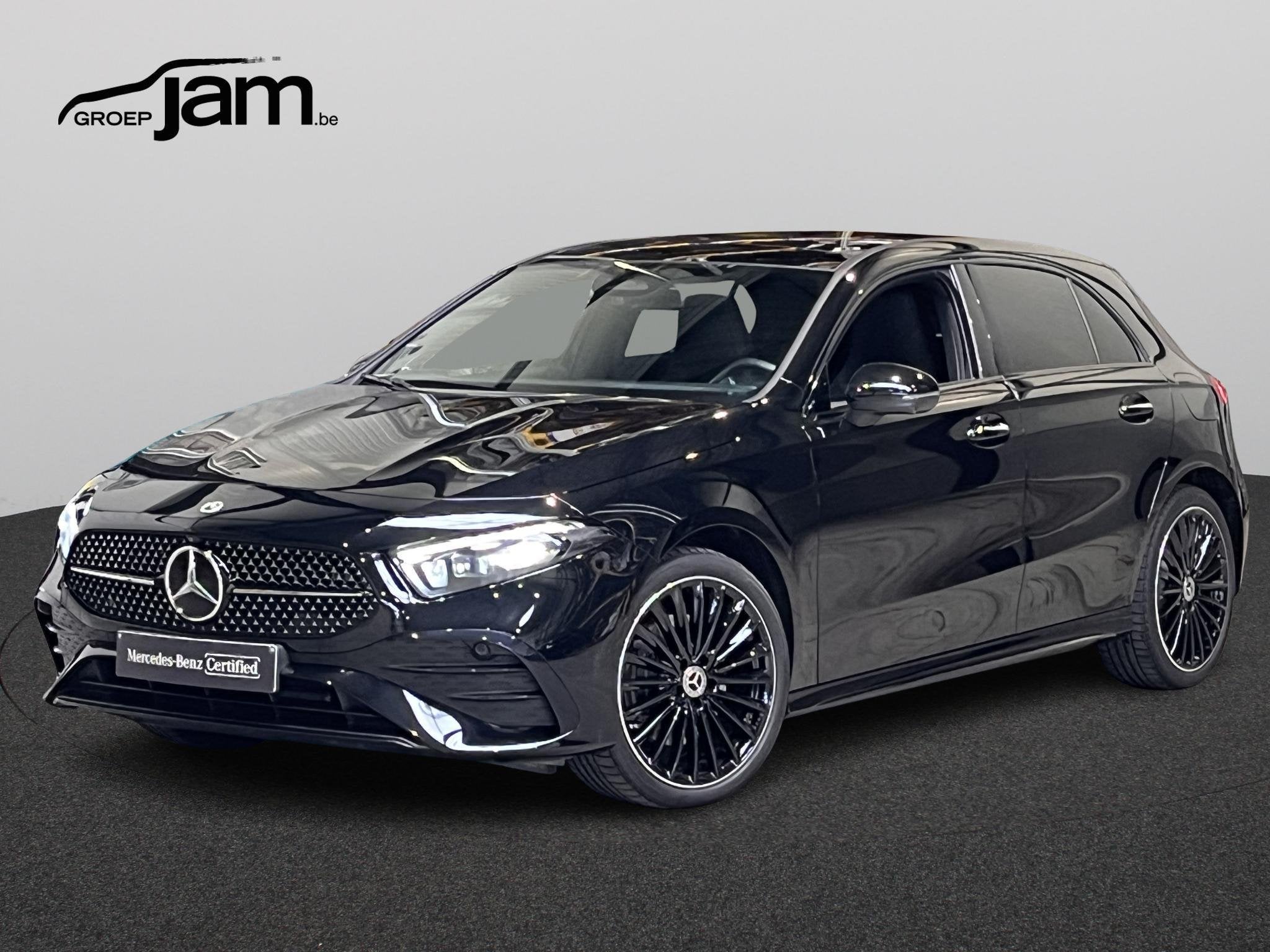 Mercedes-Benz A-Klasse 250 e AMG/Pano (automatique), Autos, Achat, Euro 6, Hybride rechargeable, Noir