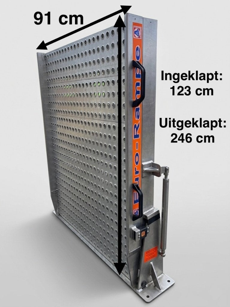 Oprijplaat Euro Rampe AMF Bruns 240cm x 90cm, Auto diversen, Autogereedschap, Ophalen of Verzenden