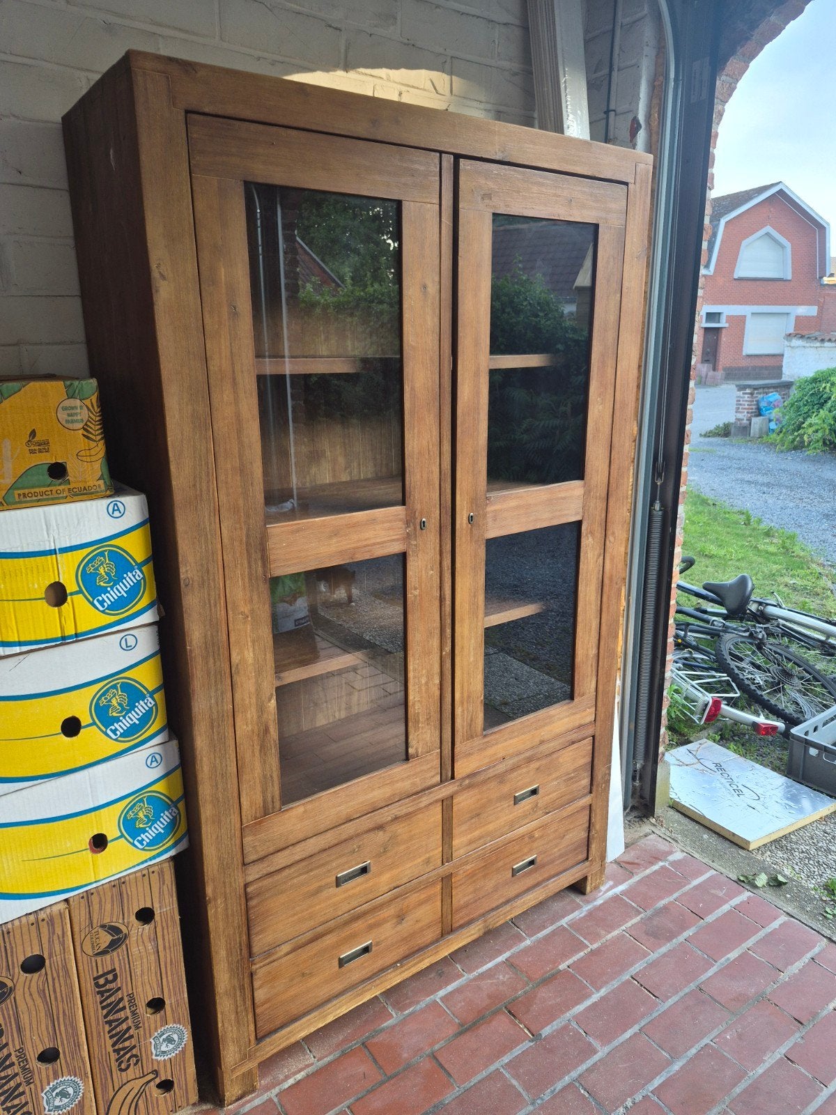 Mooie kast, Ophalen
