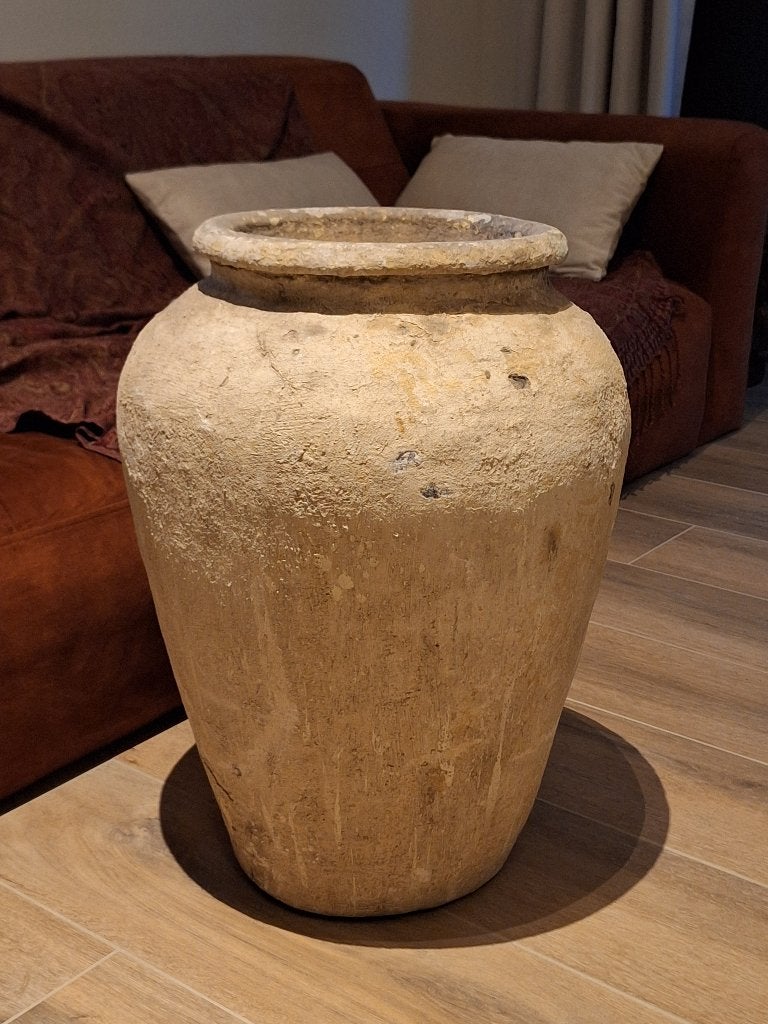 Grote kruik in aardewerk, Ophalen