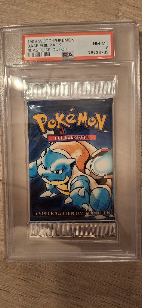 Base set booster blastoise, Hobby & Loisirs créatifs, Enlèvement ou Envoi, Comme neuf, Booster