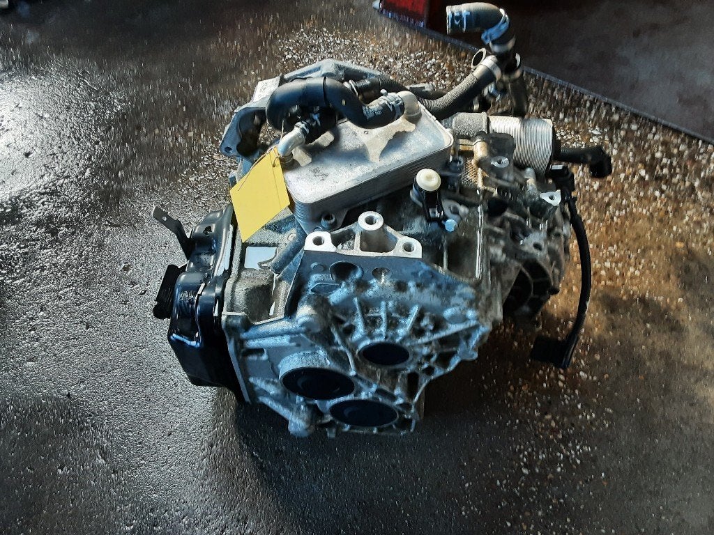 BOITE DE VITESSES AUTOMATIQUE Audi Q3 (F3B) (URZ), Auto-Union-Straße  1,
85057  Ingolstadt, DE, Info@audi.de, Audi, Utilisé