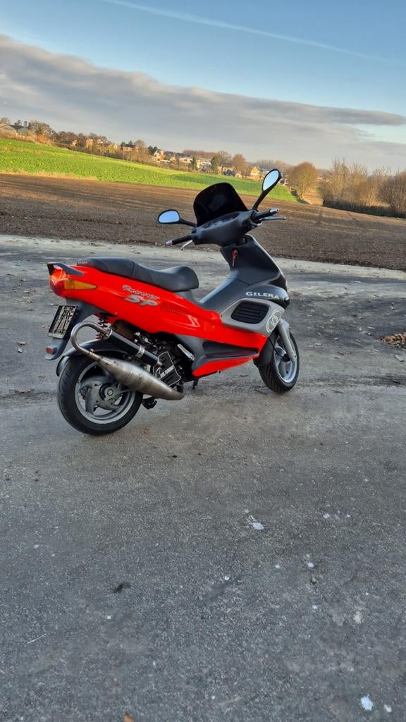 Gilera runner 125cc fluo rosso, Enlèvement