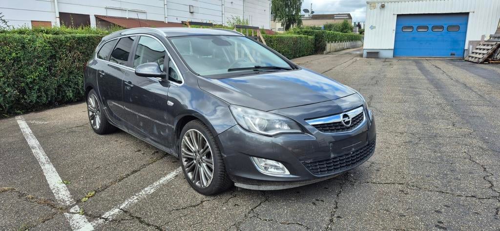 Opel Astra 1.4i TURBO, Achat, Entreprise, Boîte manuelle, 5 portes