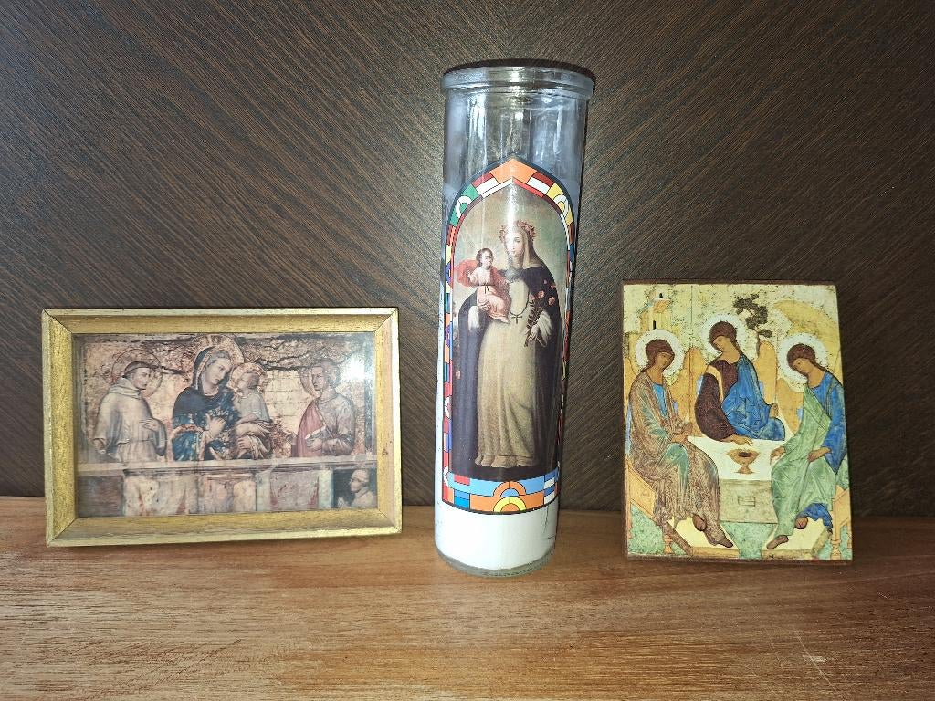 Objets religieux, Enlèvement
