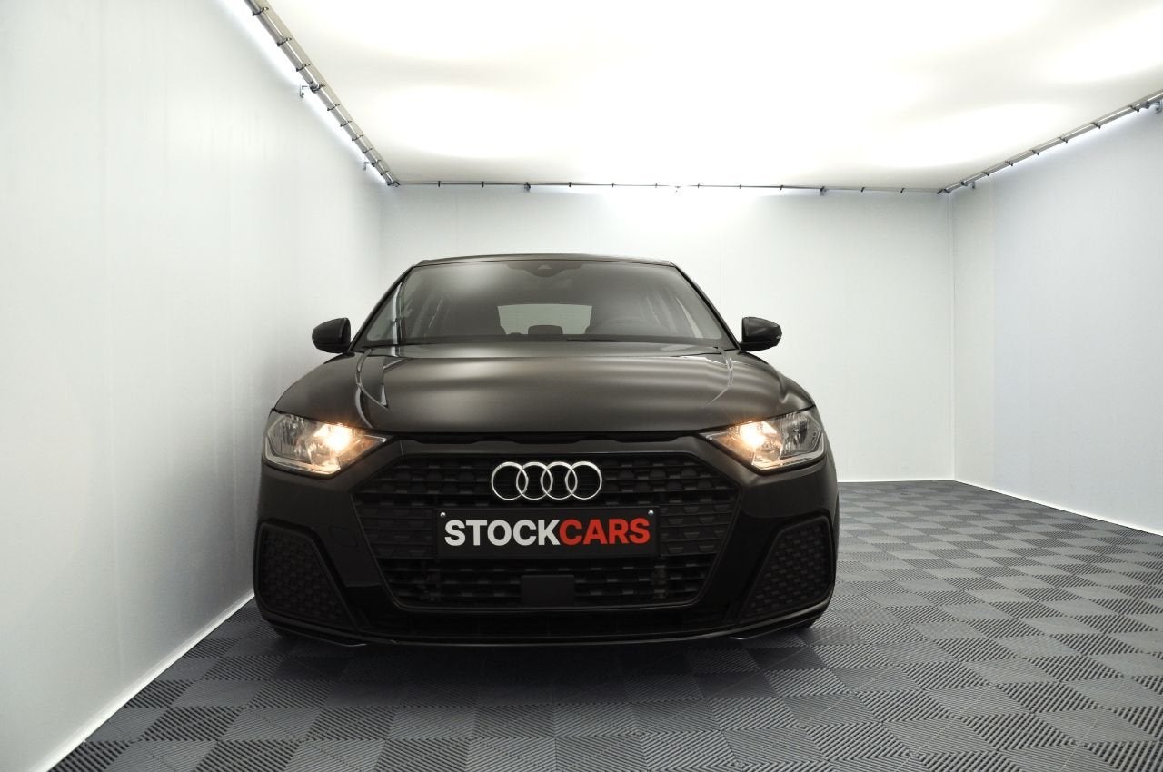 Audi A1 Sportback 30 TFSI Business Advanced S tronic, Autos, Achat, A1, Entreprise, Carnet d'entretien