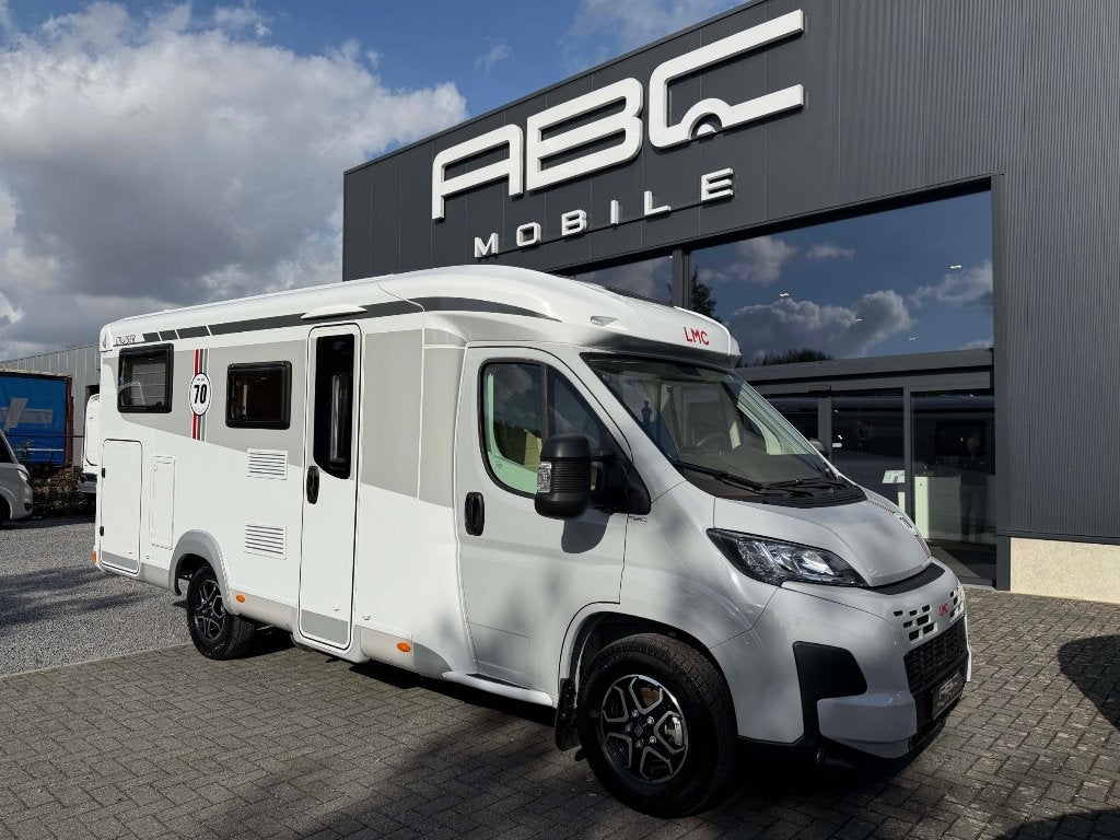 LMC Cruiser V646 - automaat - 8.054 km - 1 jaar garantie, Automaat, Standaard zit, Ringverwarming, Fiat