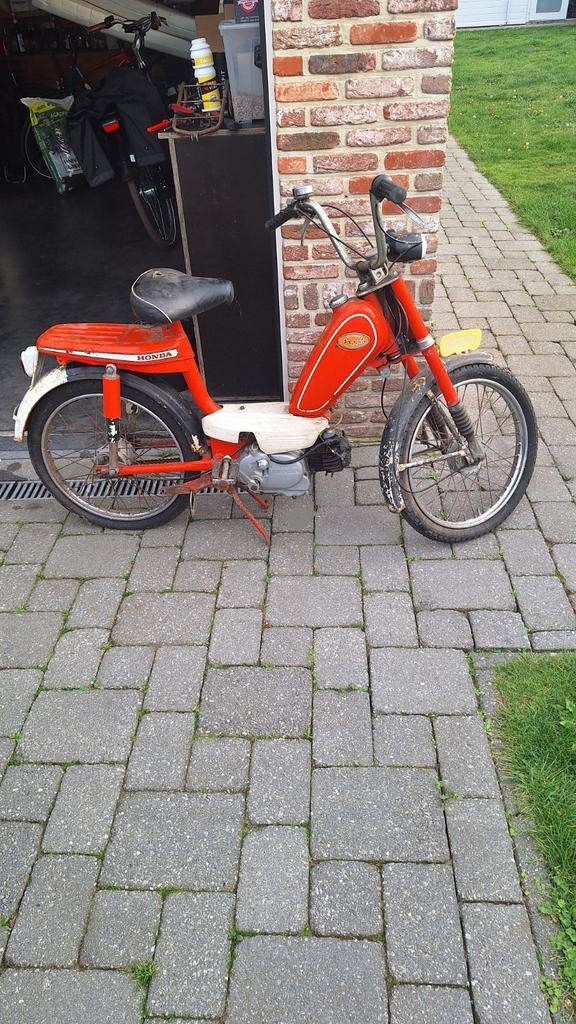 Honda novio pf50 schuurvondst, Enlèvement