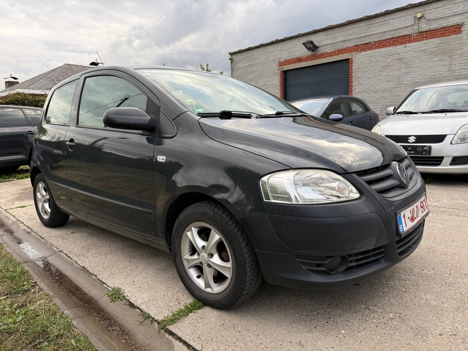 Volkswagen Fox 1.2 essence 2009 127,822 km, Autos, Volkswagen, Argent ou Gris, Achat, Entreprise, Boîte manuelle