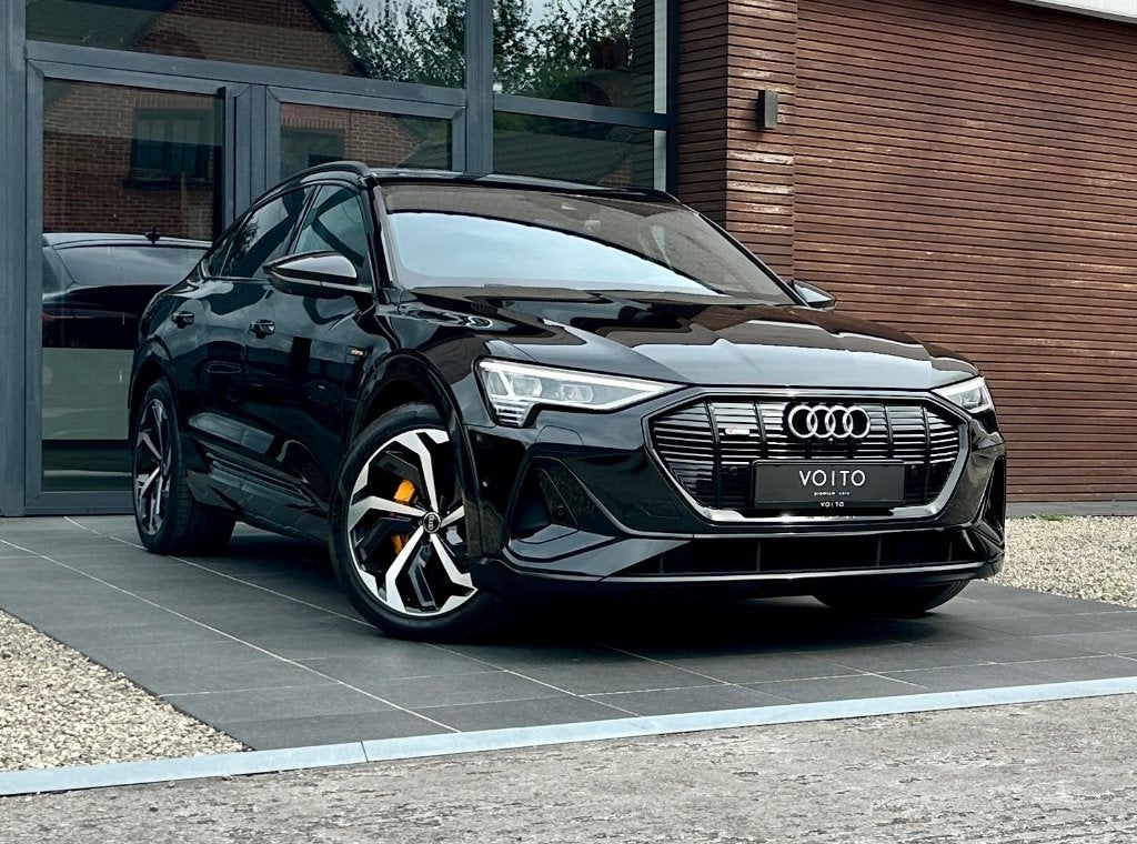 Audi e-tron 55 Sportback Quattro 2X S-LINE/PANO/360CAM/TREKH, Auto's, Audi, Automaat, Dealer onderhouden, 0 cilinders, 1800 kg
