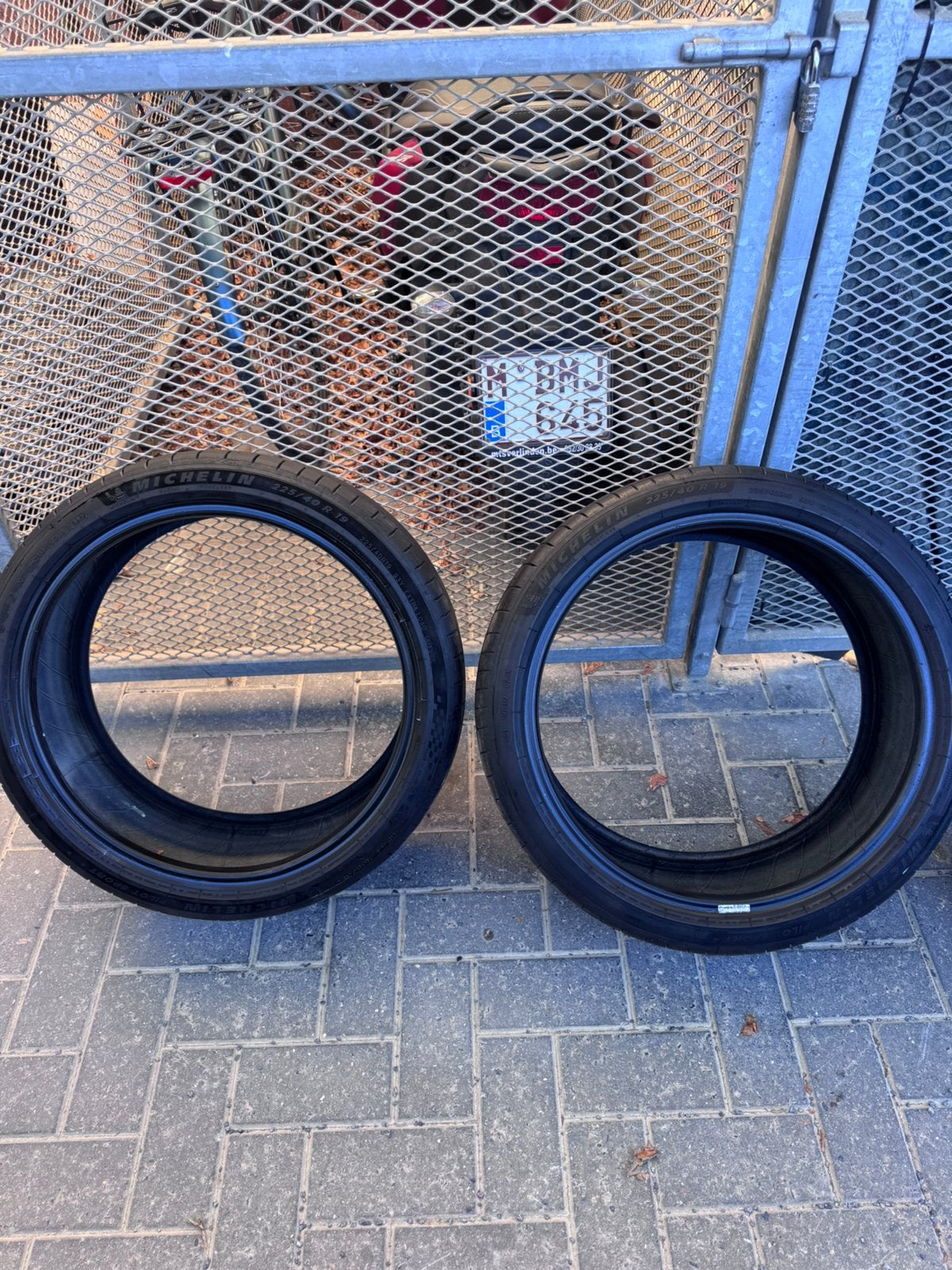 2 pneus Michelin Pilot Sport 5, 225/40 R19, Autos : Pièces & Accessoires, Neuf, Pneus été, Pneu(s), 225 mm