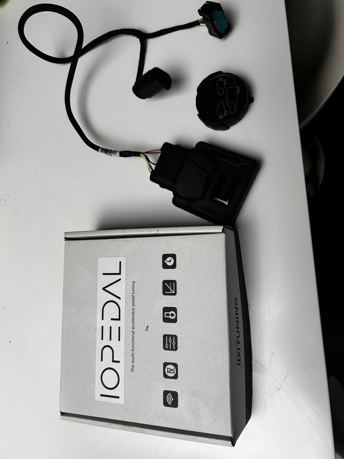 Pedal box merk IOPEDAL, Ophalen, BMW