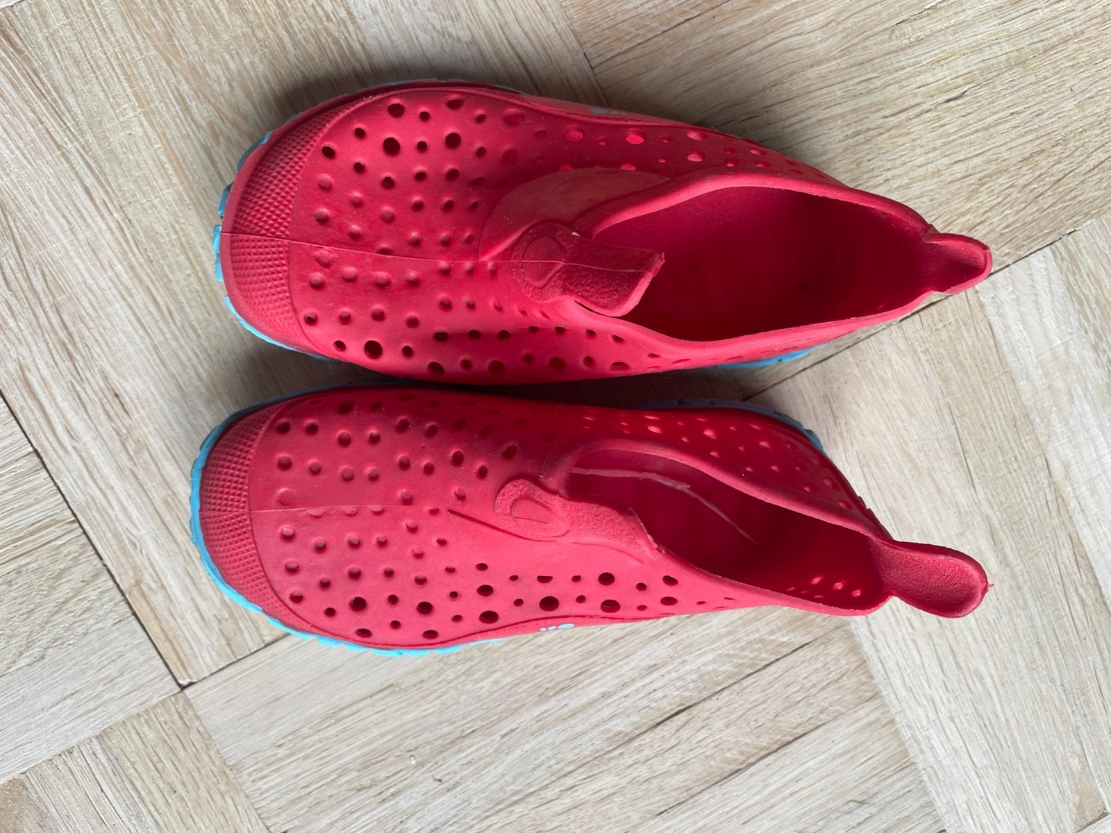 Schitterend Oxylane waterschoenen maat 23/24, Ophalen, Zo goed als nieuw