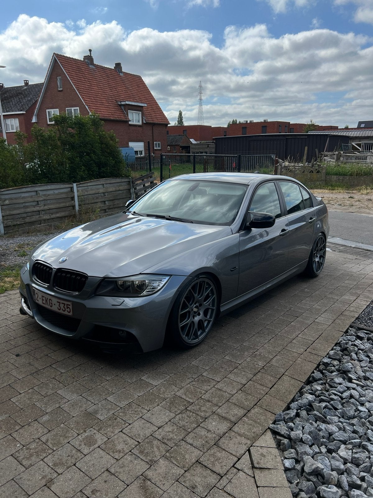 Bmw e90 compleet nieuwe motor !!!, Achterwielaandrijving, Zwart, 4 cilinders, Leder