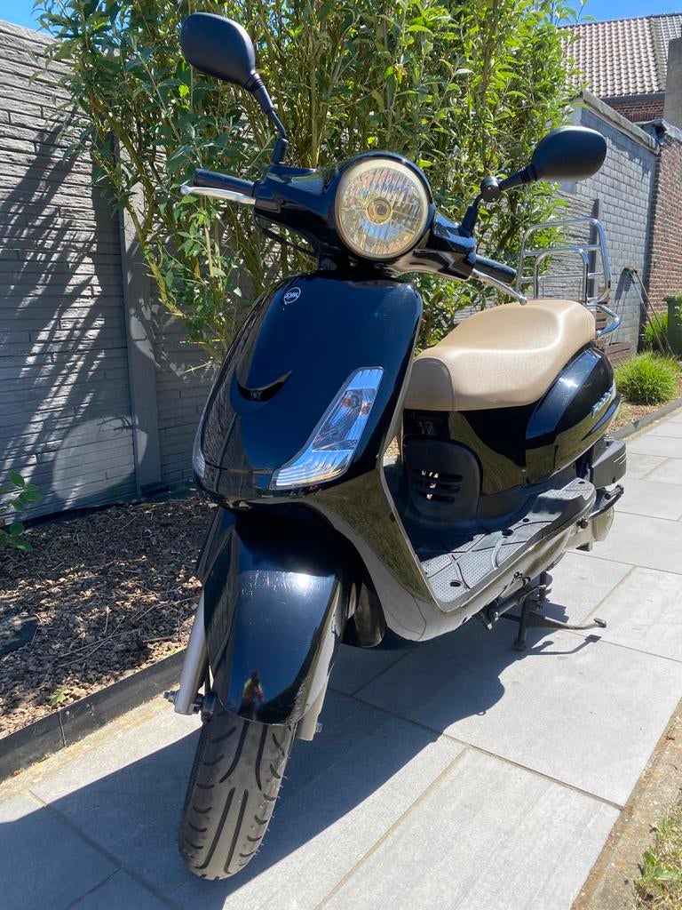 Sym fiddle 2 125cc zwart, Fietsen en Brommers, Scooters | SYM, Ophalen, Gebruikt, 125 cc, Benzine