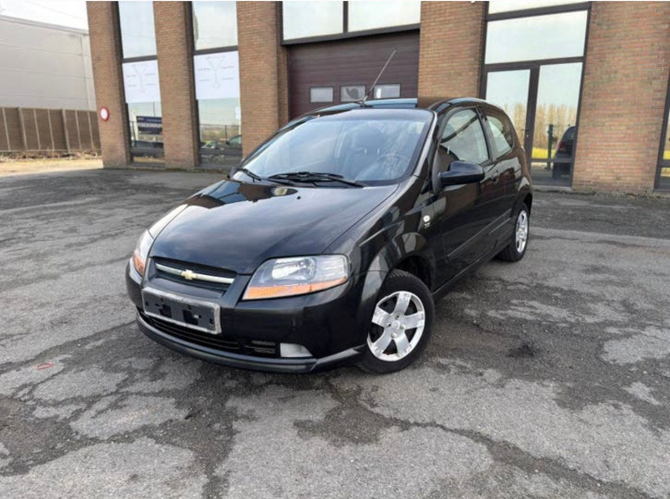 Chevrolet Kalos 1.4 Essence Airco LEZ OK, Auto's, Automaat, Kalos, Zwart, Bedrijf