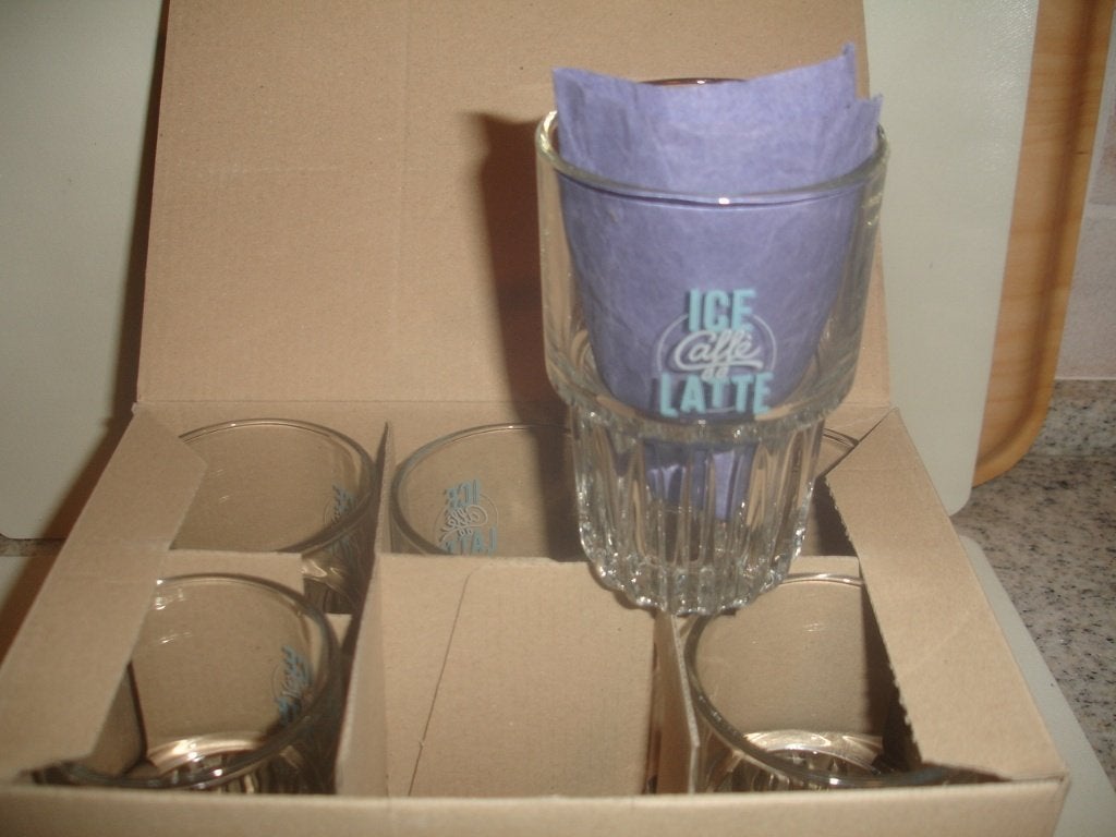 Glazen Ice Caffe Latte, € 4,00 voor 6 glazen., Verzamelen, Glas en Drinkglazen, Nieuw, Overige typen, Ophalen of Verzenden