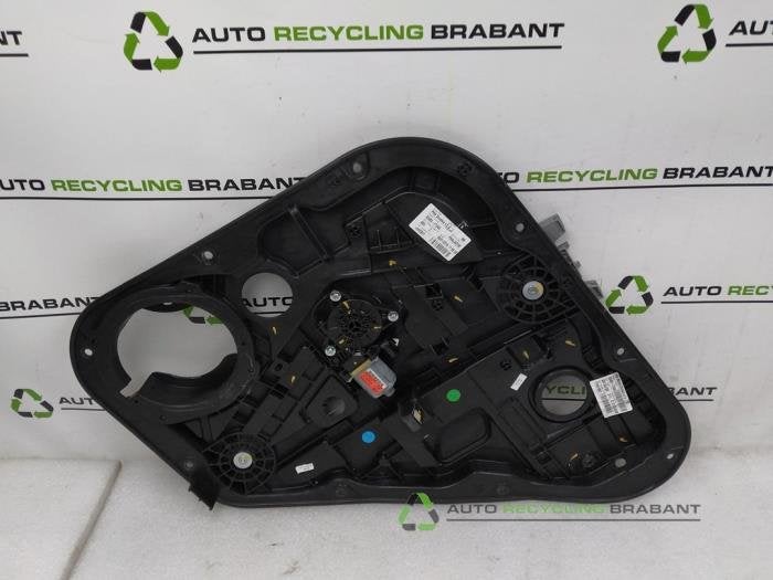 Mécanique vitre 4portes arrière droite d'un Kia Sportage, -, 3 mois de garantie, Utilisé, -