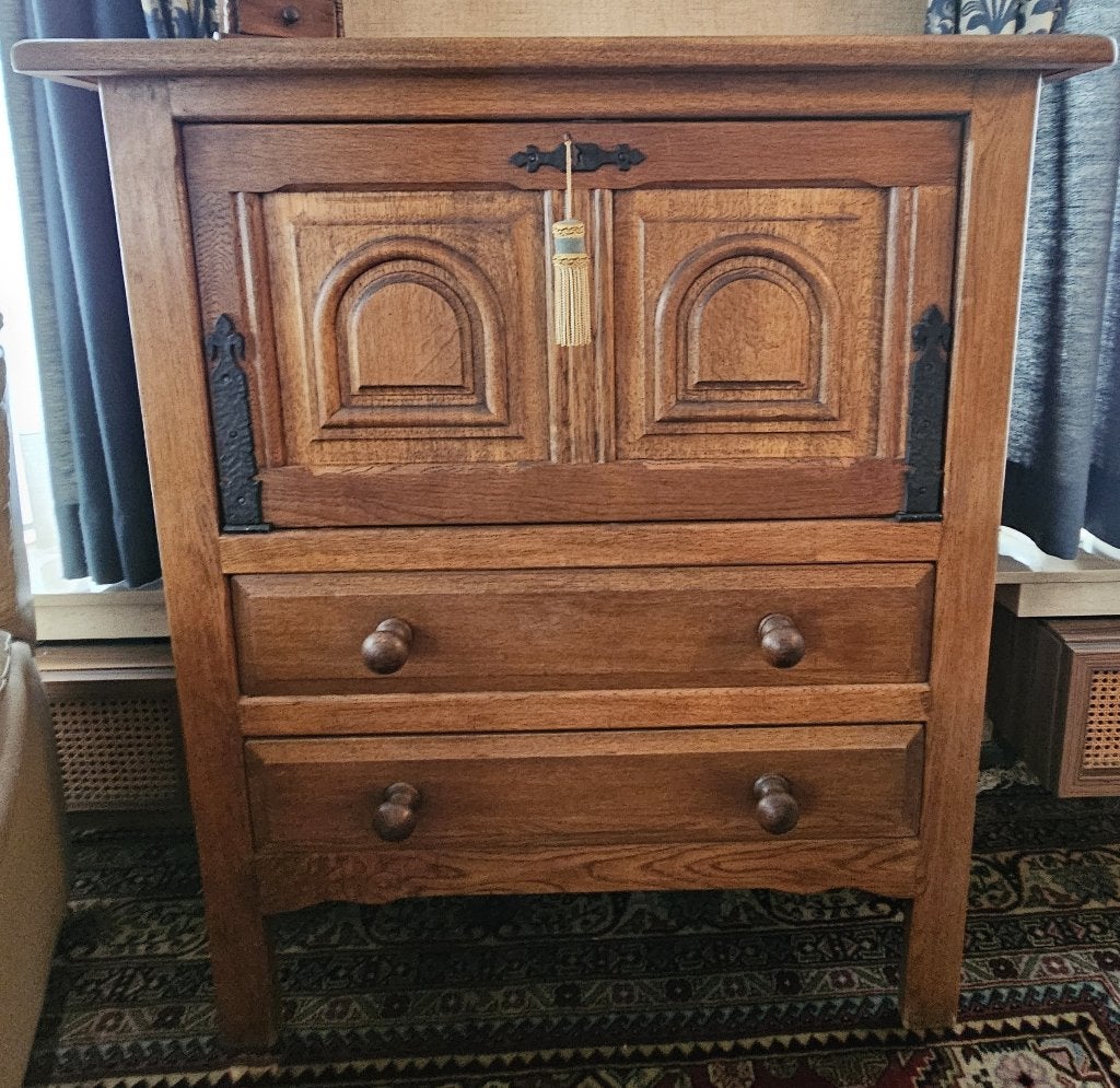 Meuble de bar en chêne, Maison & Meubles, 25 à 50 cm, Avec tiroir(s), 100 à 150 cm, Enlèvement