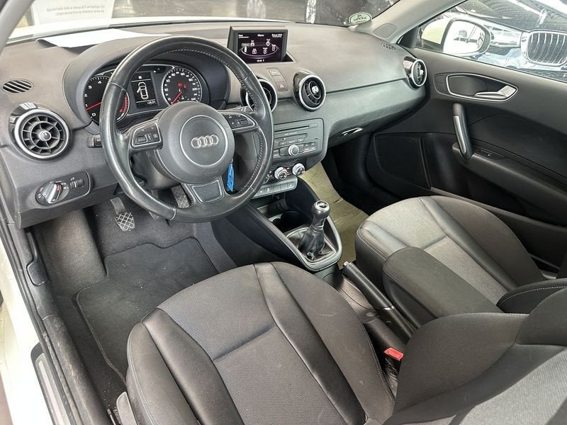 Audi A1 1.2 TFSi  VERKOCHT  VENDU, Auto's, Voorwielaandrijving, 4 cilinders, Leder en Stof, Wit