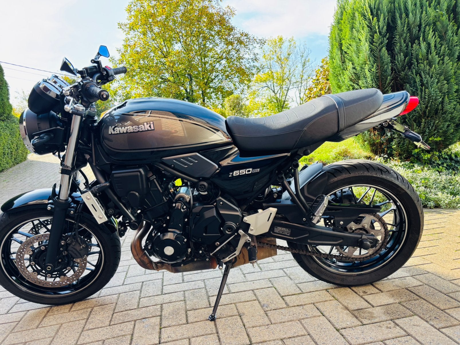 Z650 rs, Motos, 2 cylindres, Permis Moto A2 minimum, 12 à 35 kW, Manuelle