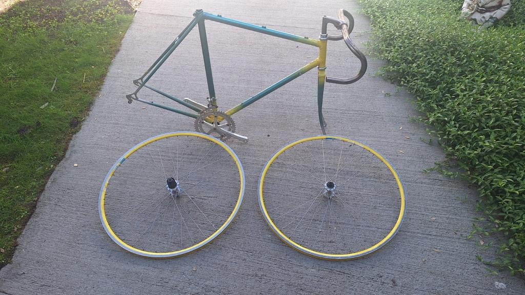 Kader maat 55 met Campagnolo trapstel en voorderailleur, 53 tot 57 cm, Ophalen, Zo goed als nieuw, 28 inch