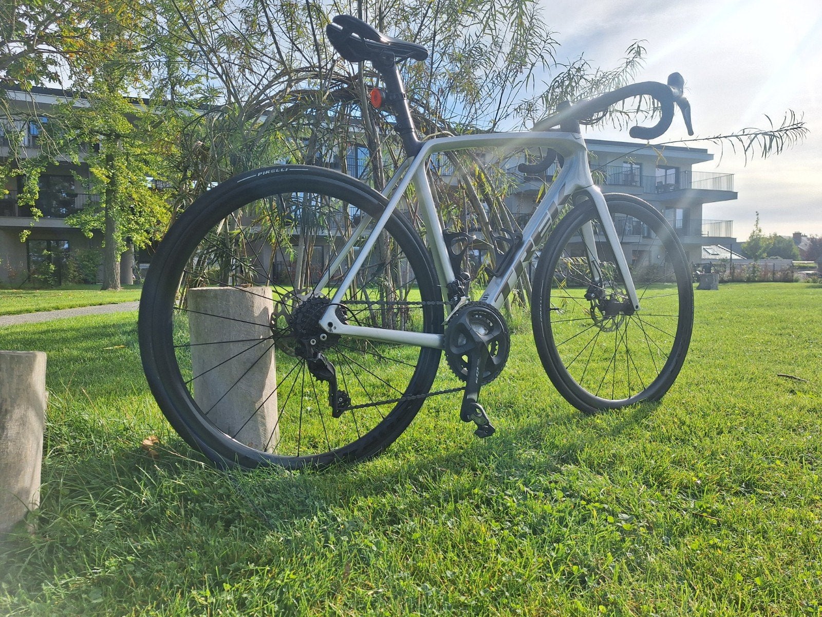 Trek Émonda SL 5, Enlèvement, Carbone