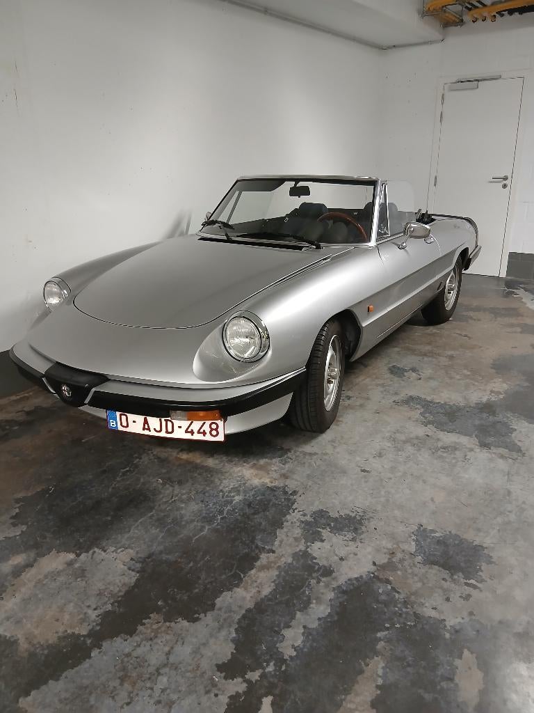 alfa romeo 2.0 spider, Auto's, Achterwielaandrijving, Cabriolet, Handgeschakeld, Particulier