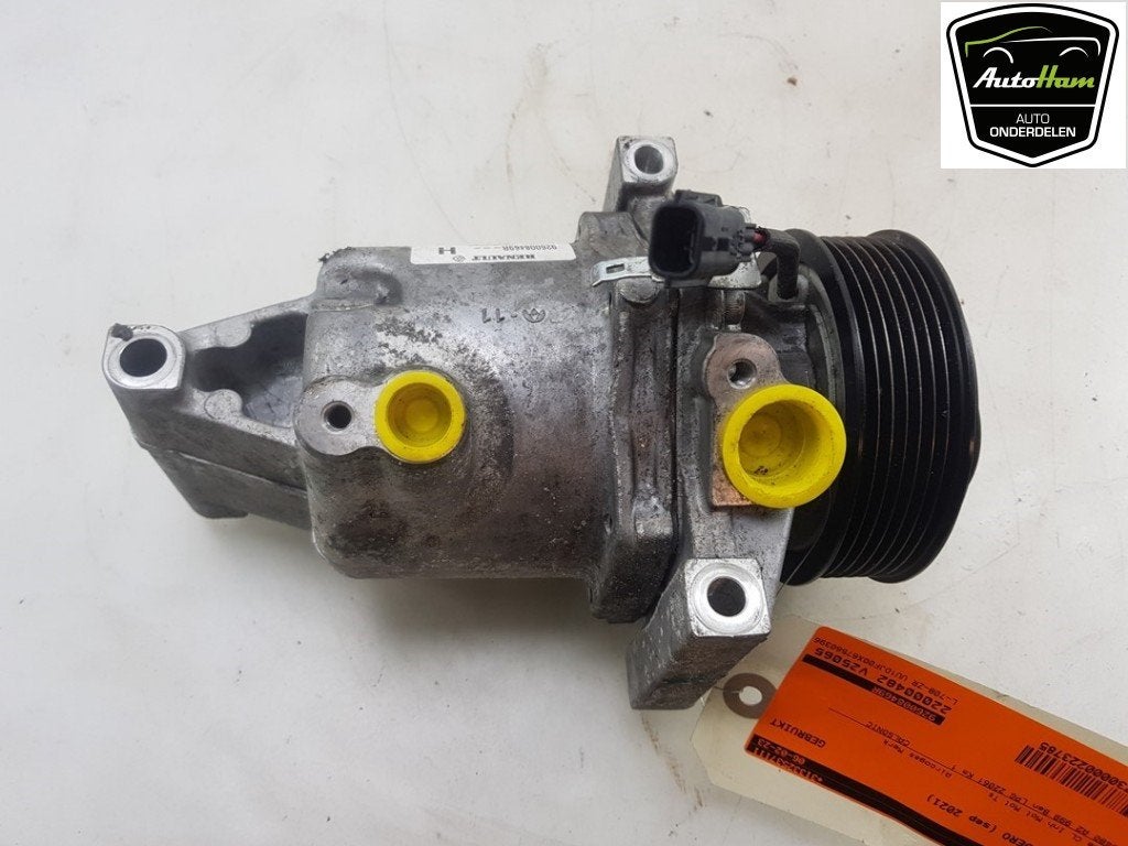 AIRCO POMP Dacia Sandero III (01-2019/-) (|926008469R|), Dacia, Gebruikt, Renault Deutschland AG, Peter-Huppertz-Straße 5
51063  Köln, DE