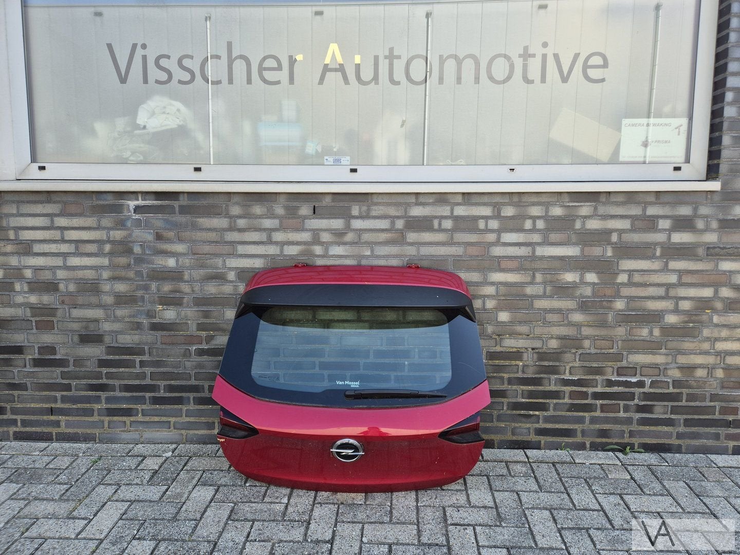 Achterklep rood van Opel Corsa F 2019 - 2025 compleet € 300, Gebruikt, -, Opel, Ophalen of Verzenden