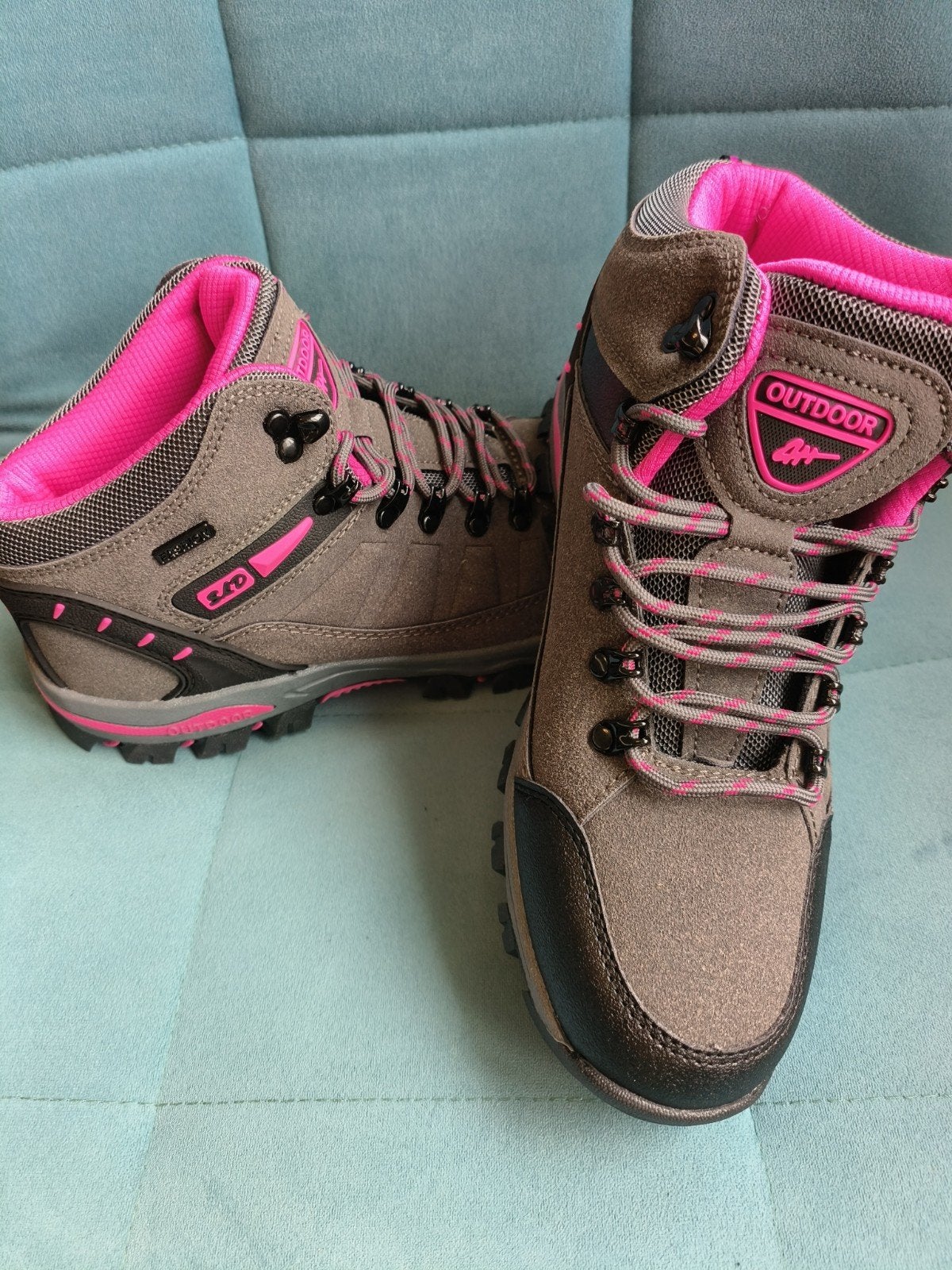 Chaussures de marche taille 41, Sports & Fitness, Alpinisme & Randonnée, Enlèvement ou Envoi, Neuf, Chaussures
