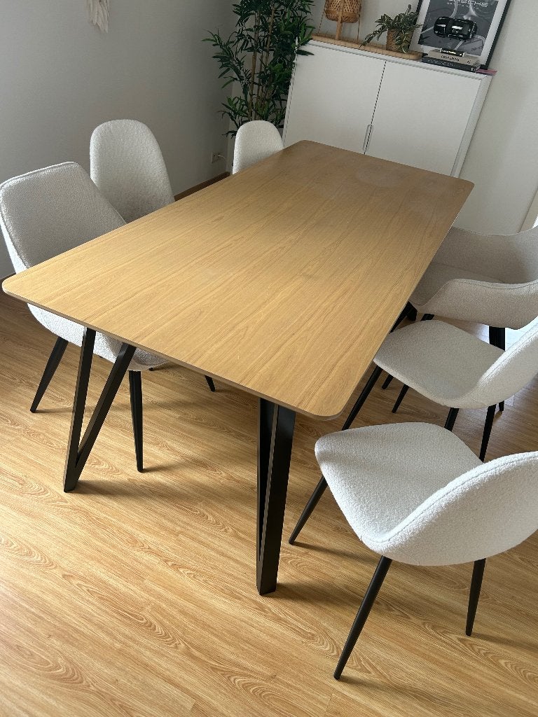 Eik kleurige eettafel 200cmx90cm met zwarte metalen poten, Huis en Inrichting, Tafels | Eettafels, Ophalen, Gebruikt, 200 cm of meer