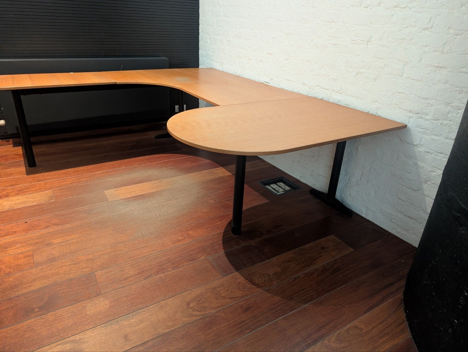 modulair bureel gratis, Huis en Inrichting, Bureaus, Modern, Ophalen, Hout, Hoekbureau