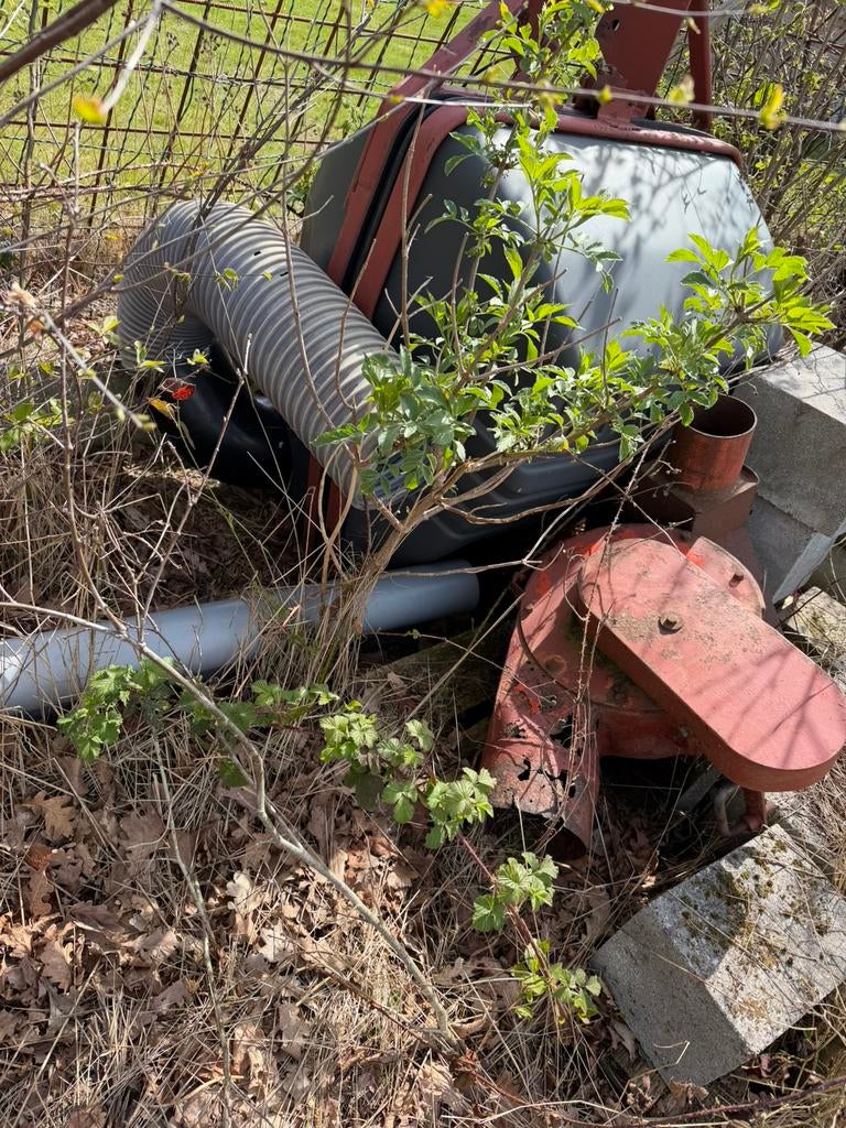 Bac de collecte pour tondeuse autoportée Kubota, Enlèvement, Comme neuf
